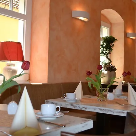 Hotel Wehlener Hof 3*